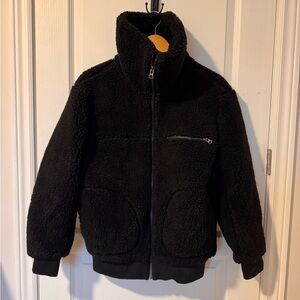 Aritzia Wilfred Free Black Sherpa Jacket XS